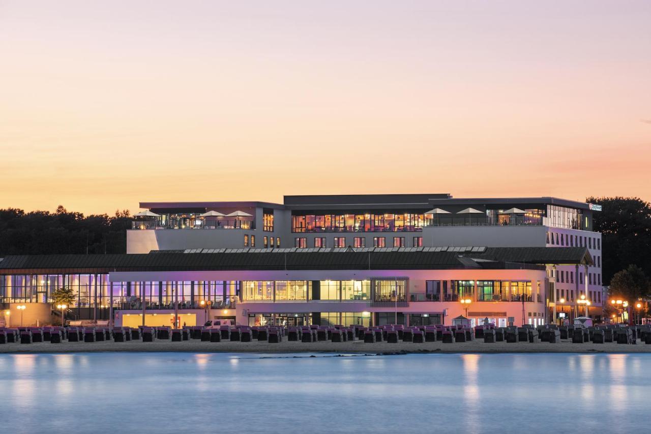 Aja Groemitz Hotel Екстериор снимка