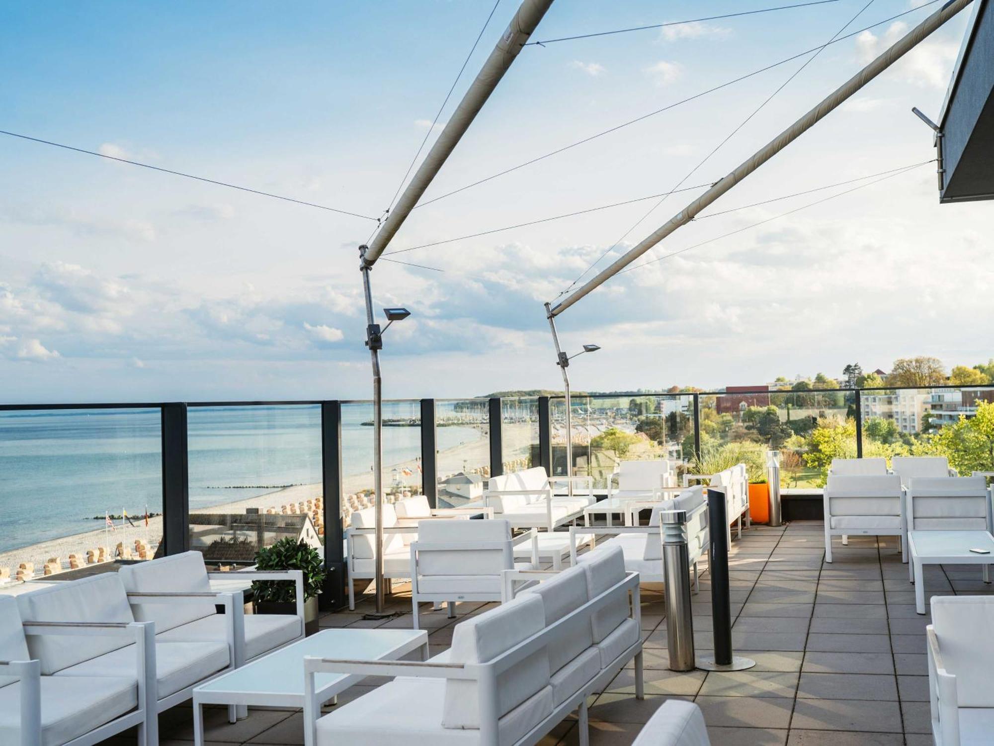 Aja Groemitz Hotel Екстериор снимка